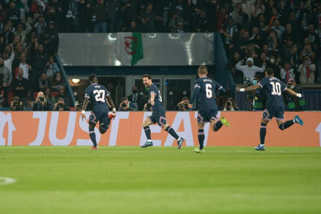 上半场补时4分钟，利物浦1-1阿森纳。